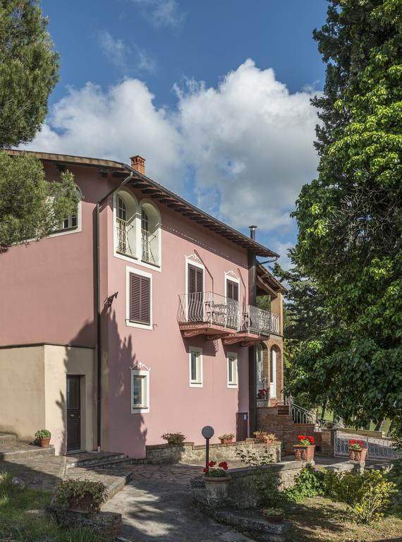 Hotel Il Cavallino Blu Volterra Exteriör bild