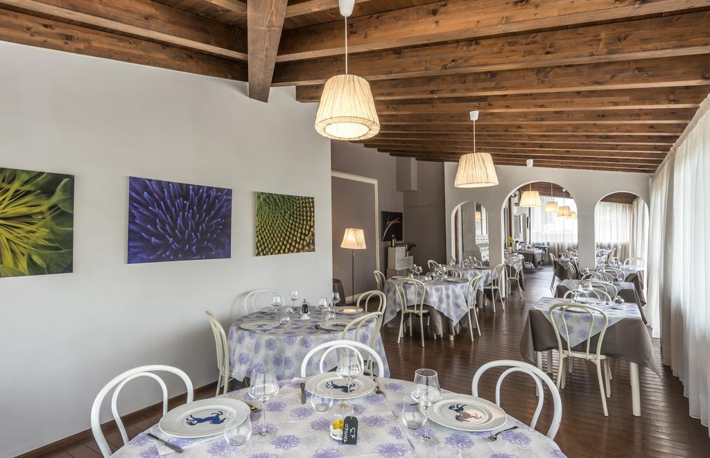 Hotel Il Cavallino Blu Volterra Exteriör bild