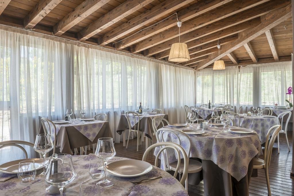 Hotel Il Cavallino Blu Volterra Exteriör bild