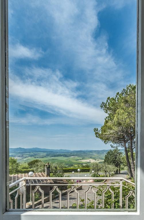 Hotel Il Cavallino Blu Volterra Exteriör bild