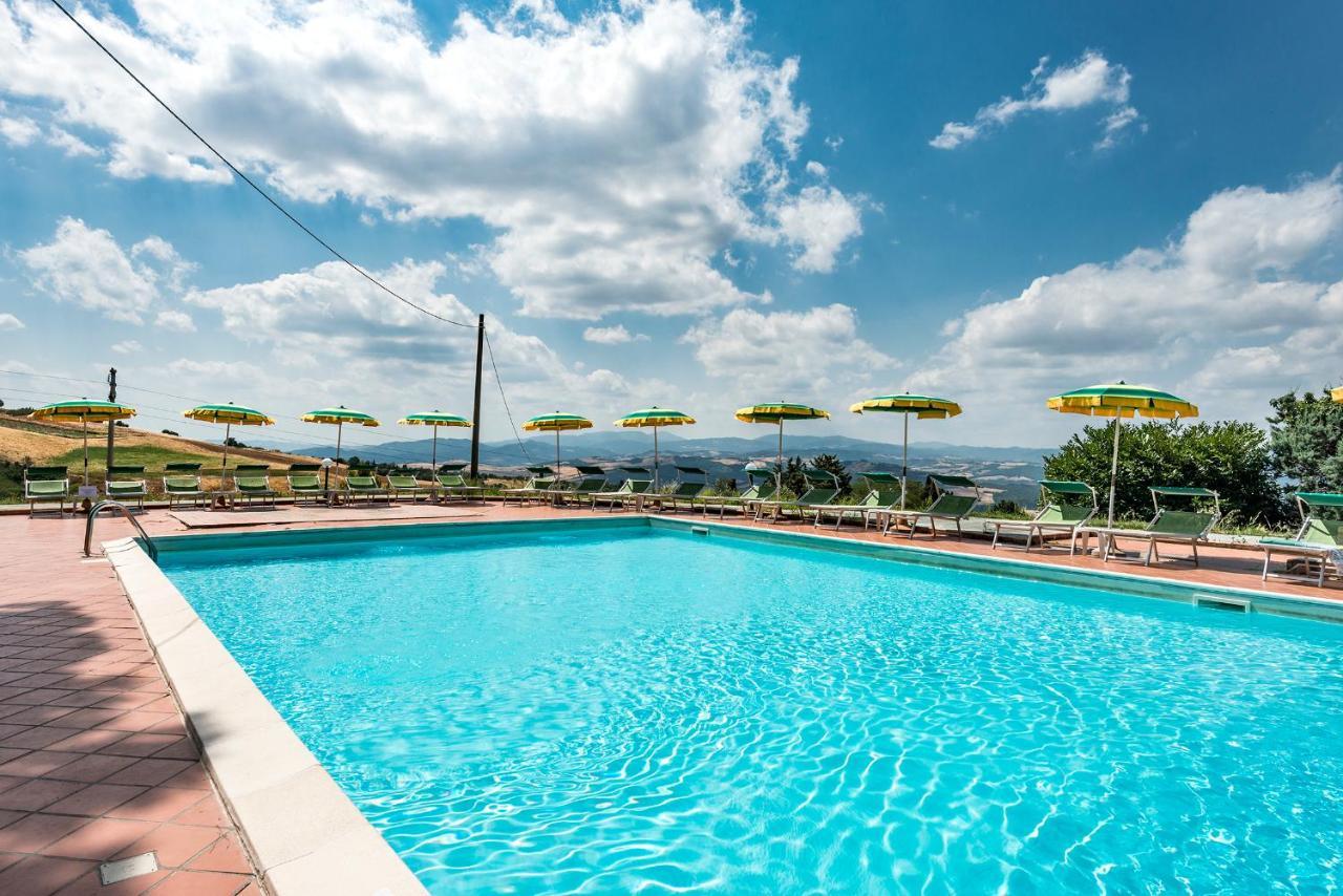 Hotel Il Cavallino Blu Volterra Exteriör bild